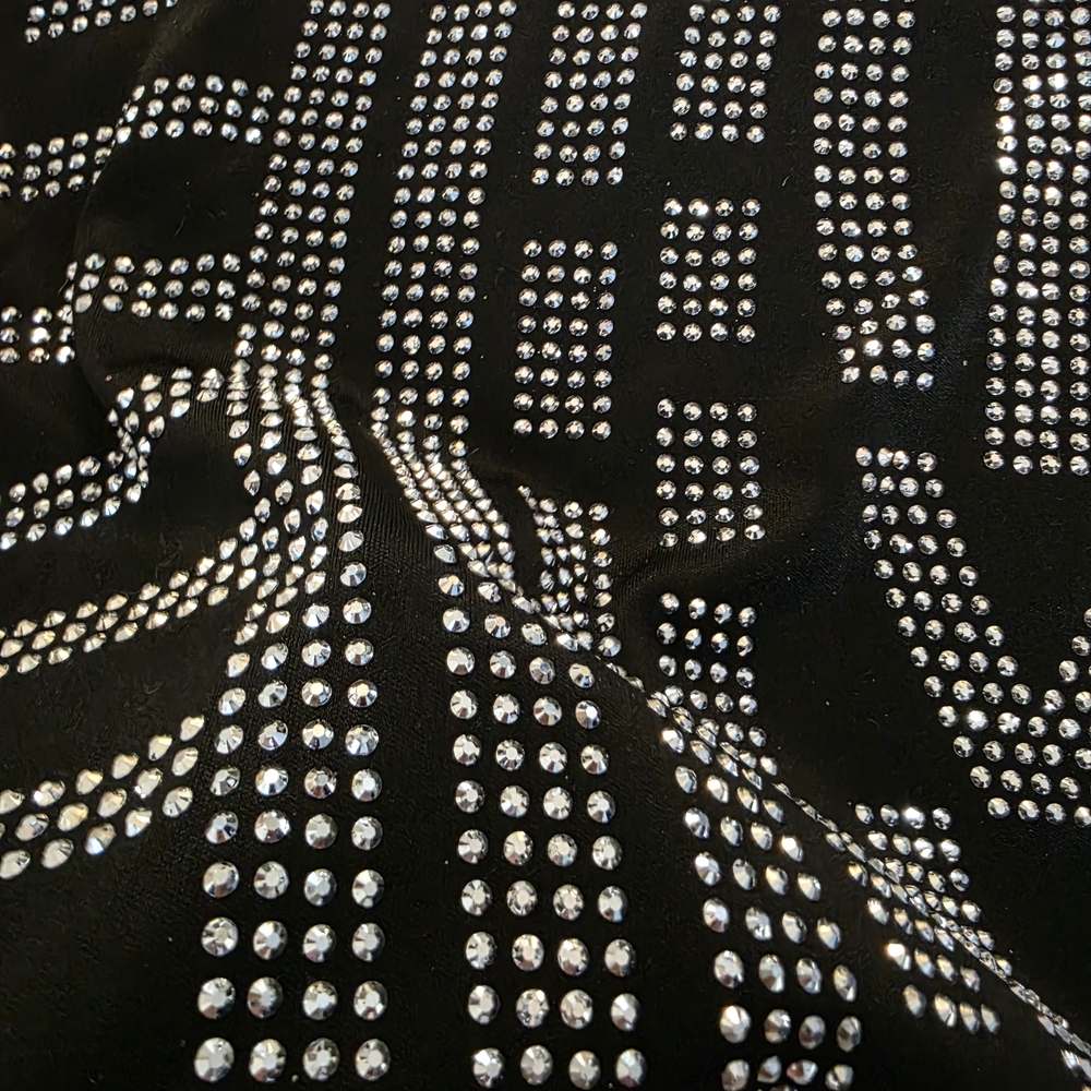 Chic Black And Silver Patterned Two-Piece Set - image 6